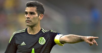 Marquez'in takımla birlikte su içmesi yasak!