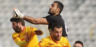 Altay kaleci Ali Türkan’la görüşüyor