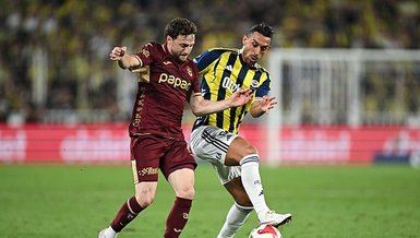 İrfan Can direğe takıldı