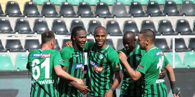 Denizlispor’da izinler uzatıldı