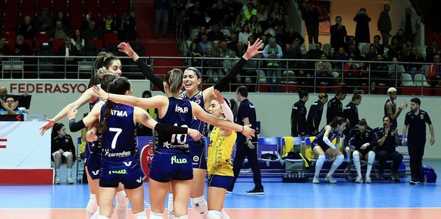 Fenerbahce Opet 3 0 Lp Salo Mac Sonucu Son Dakika Voleybol Haberleri Fotomac