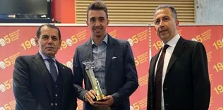 1905 GSYİAD’dan Muslera’ya ödül