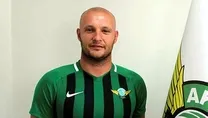 Gökhan eski takımına karşı