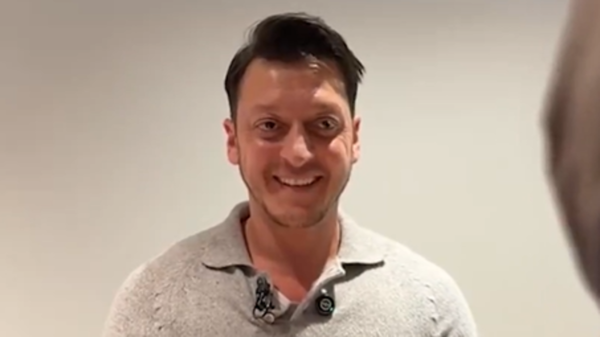 Mesut Özil'e Ramazan soruları: Son dakika golü mü yoksa...