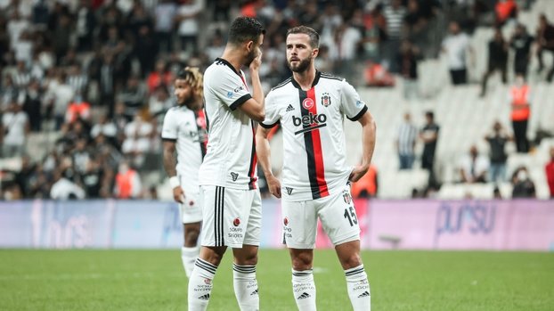 Pjanic boş geçmiyor