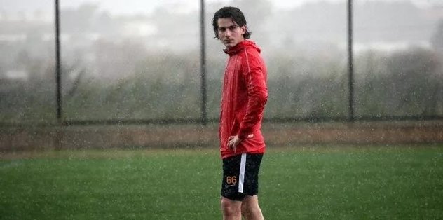 Kayserispor'a yeni stoper