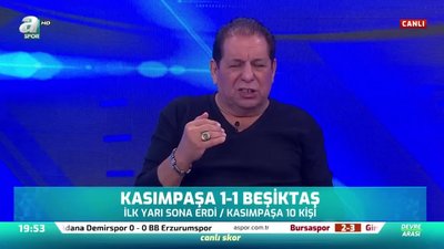 >Erman Toroğlu'ndan flaş kırmızı kart yorumu!