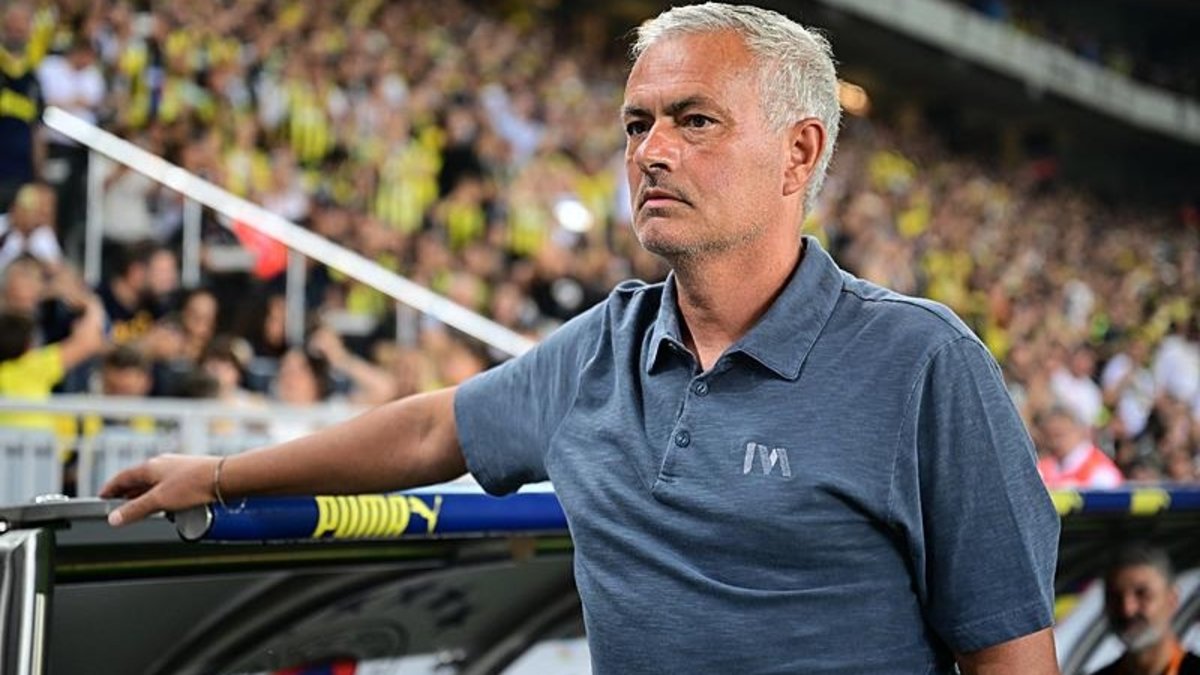 Fenerbahçe'de o isimle ilgili flaş gelişme! Transferinden vazgeçtiler