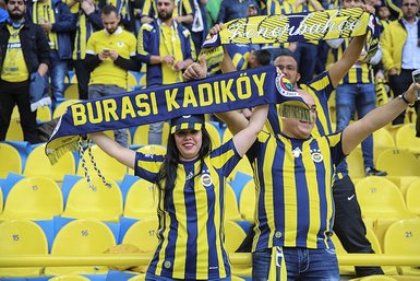 Galatasaray tribünlerinden Afrin’e destek!