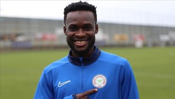 Ibrahim Olawoyin idmanlara başladı