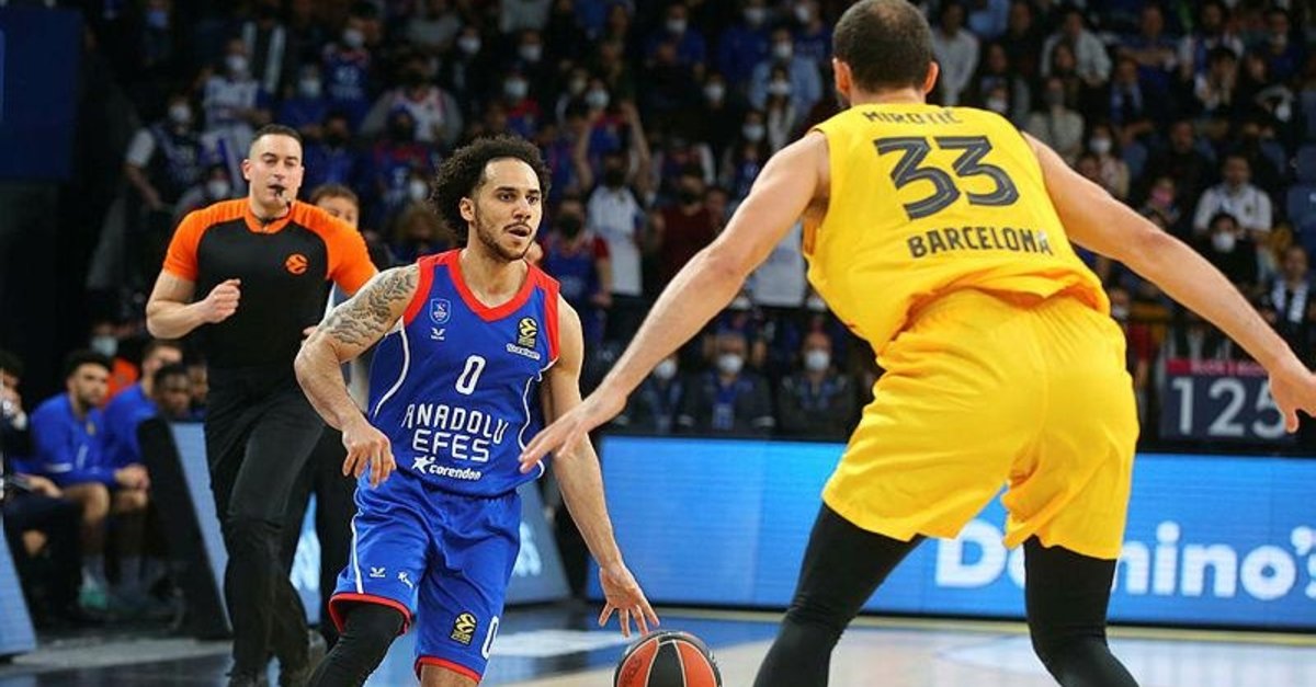 anadolu efes barcelona mucadelesi sezonun en fazla seyircili maci oldu fotomac