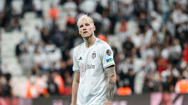 Beşiktaşlı Weghorst'un performansı İngiliz taraftarları çıldırttı! Halil Dervişoğlu...
