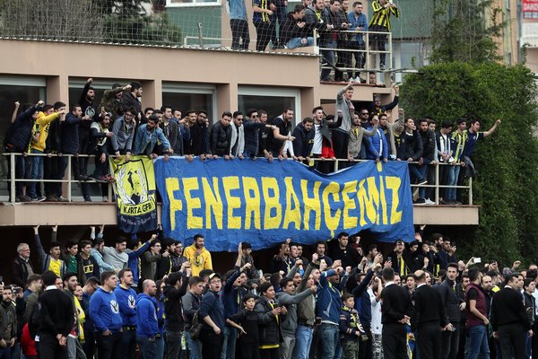 Fenerbahçe antrenmanında sürpriz