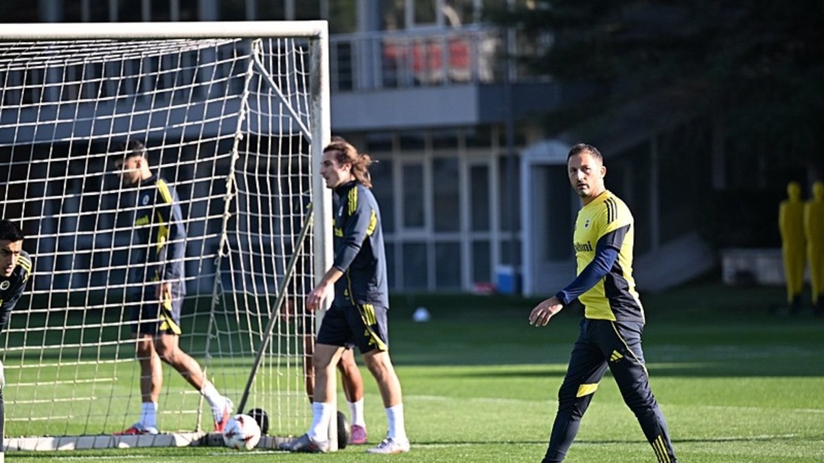 3 farklı teknik adam