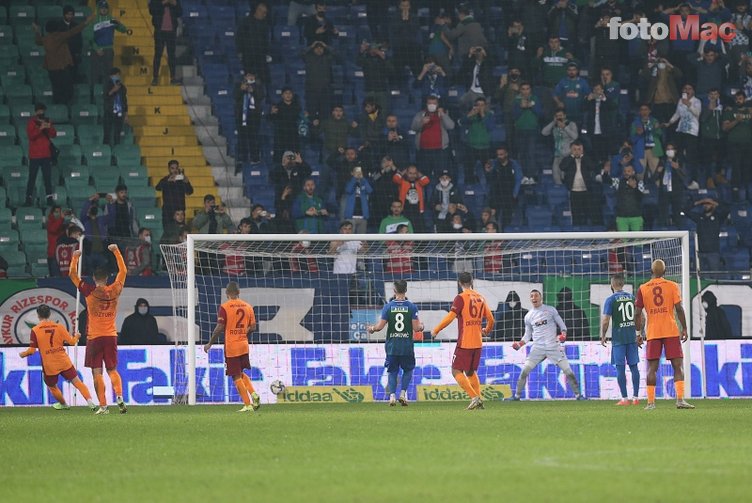 SON DAKİKA GALATASARAY HABERİ - Fatih Terim Rizespor maçının devre arasında takıma böyle seslendi! "Bu maçı kaybedersek..."