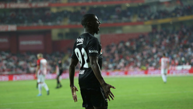 "Diaby, Sergen'le uçar"