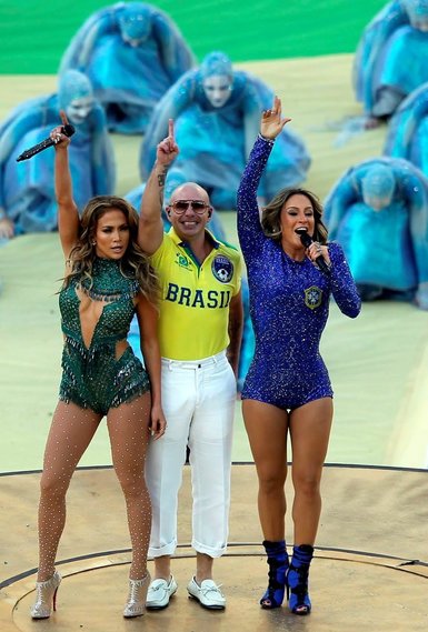 J-Lo ve Pitbull coşturdu