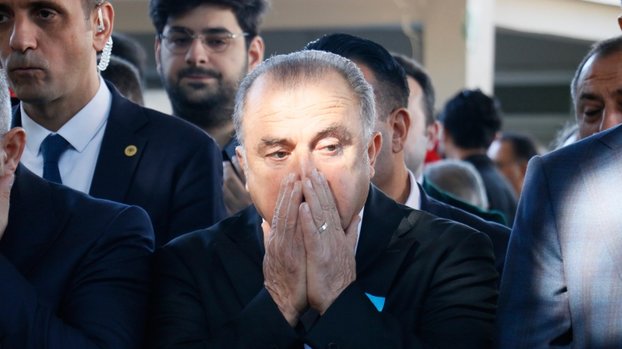 Fatih Terim'in annesi Nuriye Terim son yolculuğuna uğurlandı