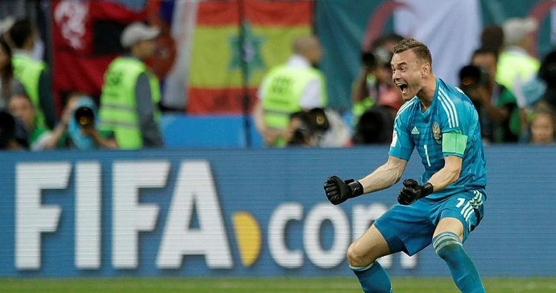 İgor Akinfeev'den Rusya'ya 4 milyon Dolar