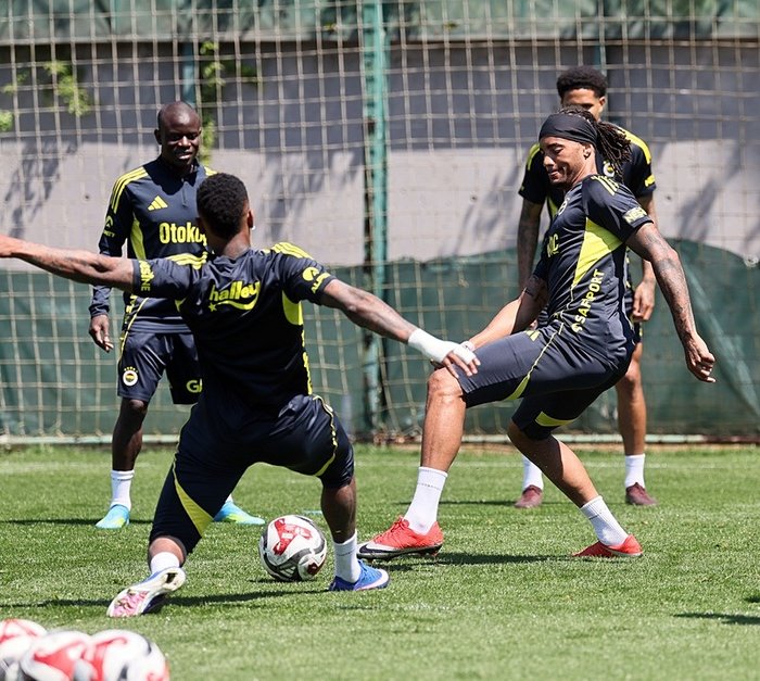 tumosan-konyaspor-fenerbahce-maci-ne-zaman-saati-kanali-ve-muhtemel-11ler-1778304165485.jpeg Tümosan Konyaspor-Fenerbahçe maçı ne zaman?