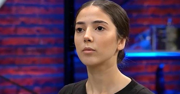 masterchef-ayyuce-kimdir-masterchef-ayyuce-kamit-nereli-kac-yasinda-meslegi-ne-1686550709903.jpeg