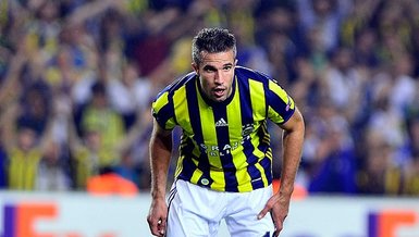 Son dakika spor haberi: Robin van Persie Fenerbahçe'ye başarılar diledi
