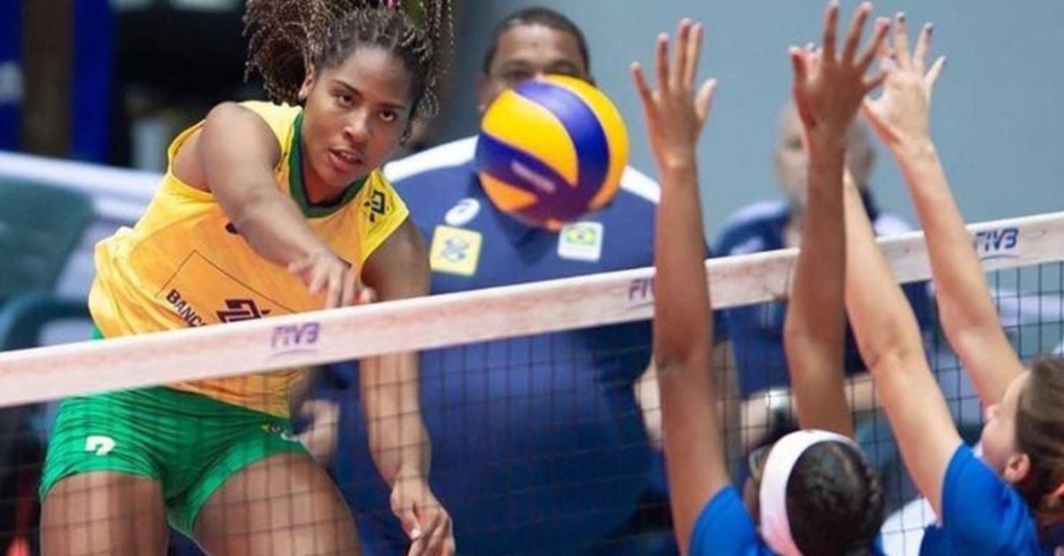 Son Dakika Transfer Haberleri Fenerbahce Opet Kadin Voleybol Takimi Ana Cristina Yi Kadrosuna Katti Fotomac