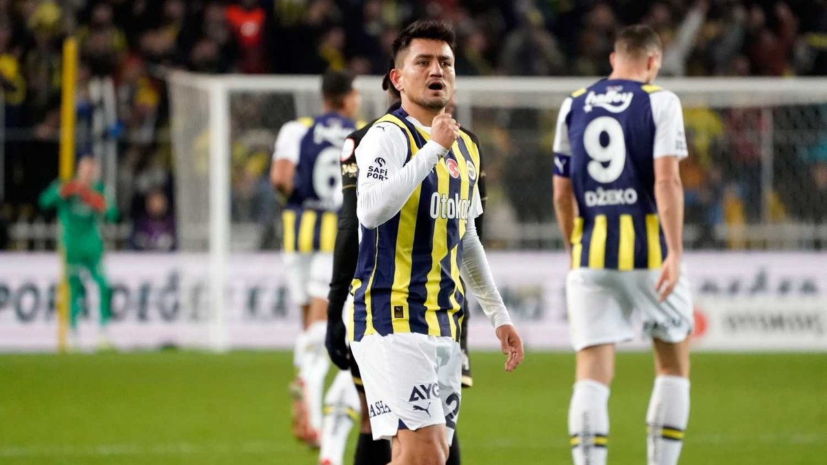 Fenerbahçe'den Cengiz Ünder kararı! Transfer teklifi... Fenerbahçe'den Cengiz Ünder kararı! Transfer teklifi...