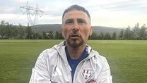 Forvet geliyor