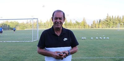 Denizlispor'da Yücel İldiz: 3 yıldız daha gelecek
