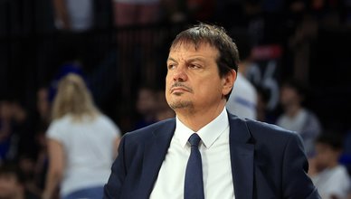 Türkiye’s Ergin Ataman candidate for assistant coach position in NBA: Insider