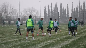 Sakarya karda çalıştı