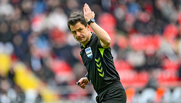 Yunan derbisinde düdük Meler'in!