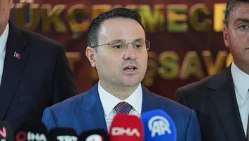 5 kişiye gözaltı