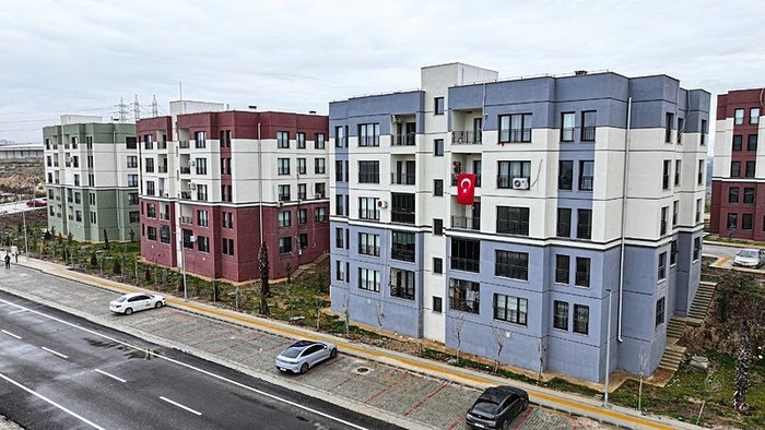 toki-bolu-kura-cekimi-canli-izle-saat-kacta-nasil-izlenir-canli-yayin-ekrani-1770872804845.jpeg TOKİ Bolu kura çekiilişi saat kaçta, nasıl izlenir?