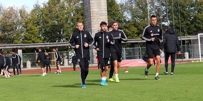 Beşiktaş Portekiz'de hocasız çalıştı!