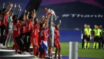 Bayern Münih zafer sarhoşu! İşte kupa töreninden görüntüler