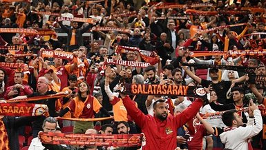 Sarı-kırmızı karnaval