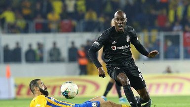 Son dakika spor haberleri: Atiba 1 yıl daha Beşiktaş'ta!