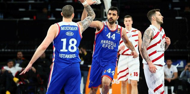 Anadolu Efes 75-68 Barcelona | MAÇ SONUCU