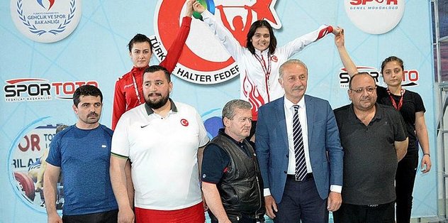 Gençler Kulüpler Türkiye Halter Şampiyonası Didim’de yapıldı