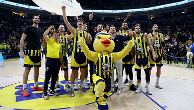 Fenerbahçe Beko Erkek Basketbol Takımı'nın şort sponsoru Poca oldu