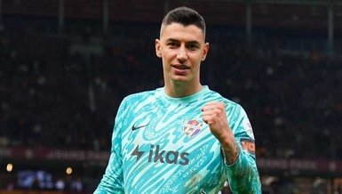 Berke Özer beklemede