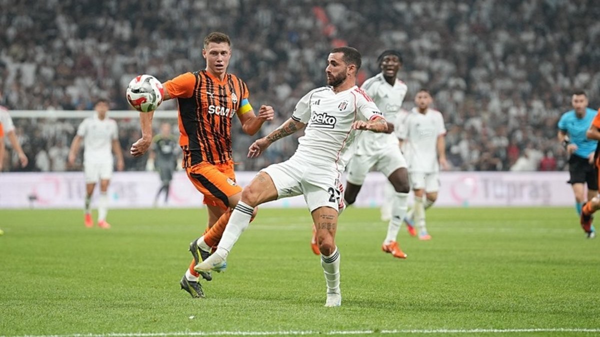 Beşiktaş Avrupa zaferlerine bir yenisini eklemek istiyor! İşte Ole Gunnar Solskjaer'in Shakhtar Donetsk maçı muhtemel 11'i Beşiktaş Avrupa zaferlerine bir yenisini eklemek istiyor! İşte Ole Gunnar Solskjaer'in Shakhtar Donetsk maçı muhtemel 11'i