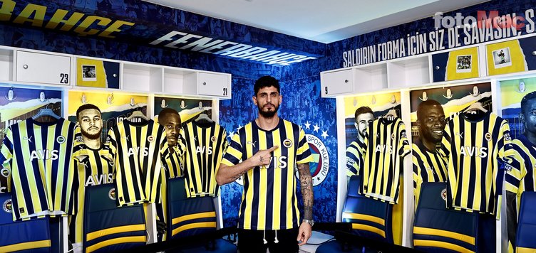 Fenerbahçe Mert Müldür ile ilgileniyor mu? Canlı yayında duyurdu