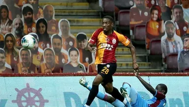 Jesse Sekidika girip yediriyor
