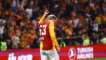 Sağ bekte bambaşka