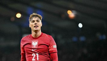 Aslan yıldız avında