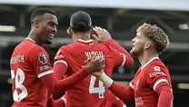 Liverpool zirve takibini sürdürdü!