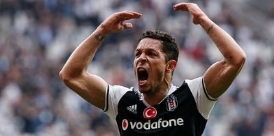 Adriano-Q7 gidiyor mu?